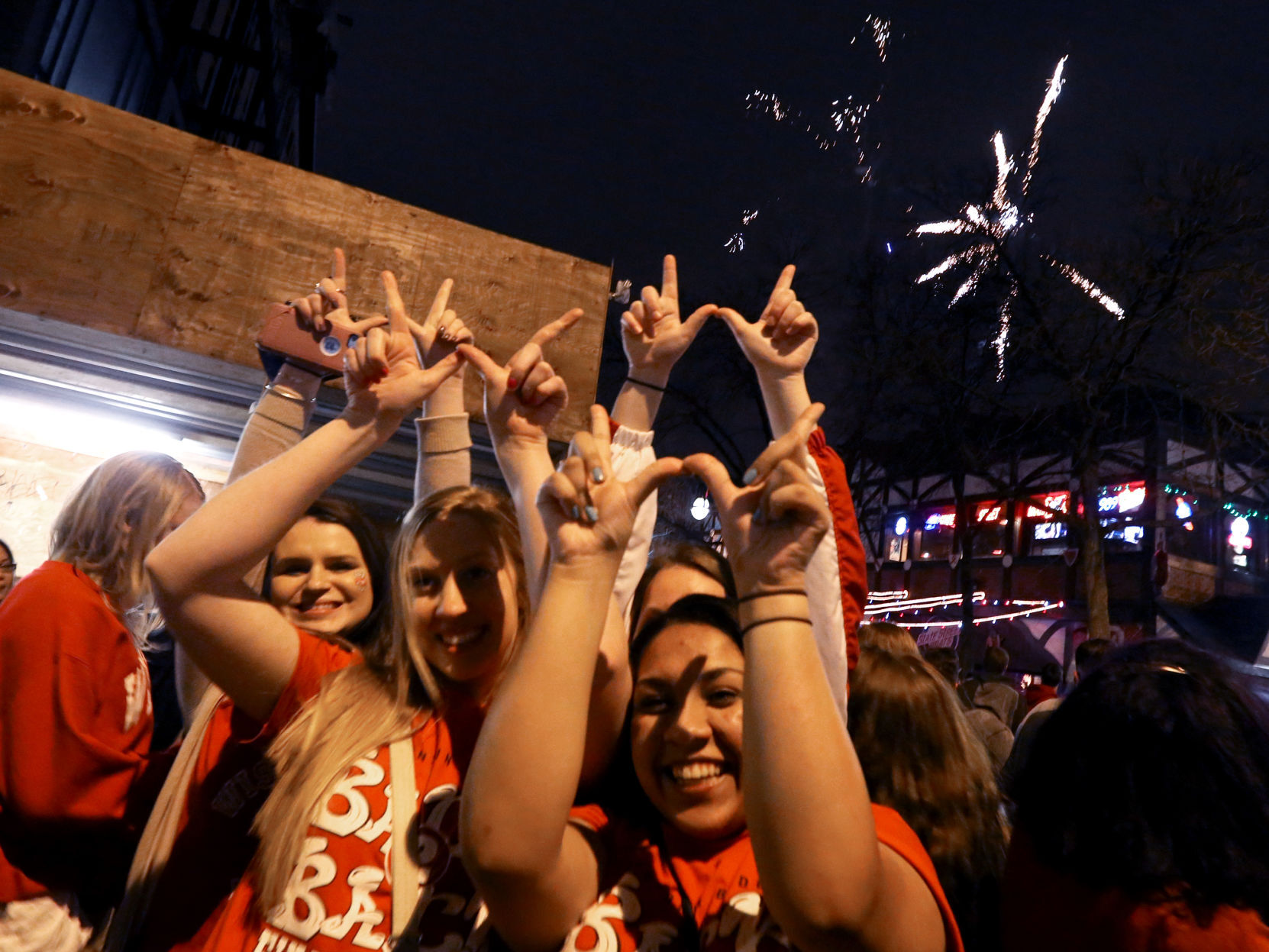 Badgers fans celebrate